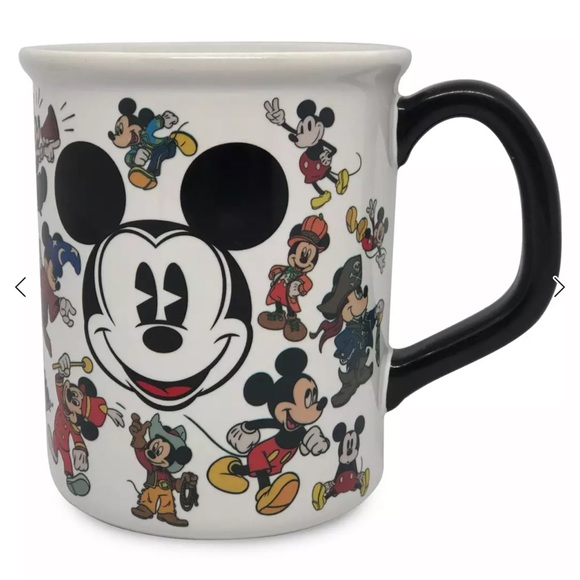 Mickey Mouse Color-Changing Mug - Picture 3 of 8